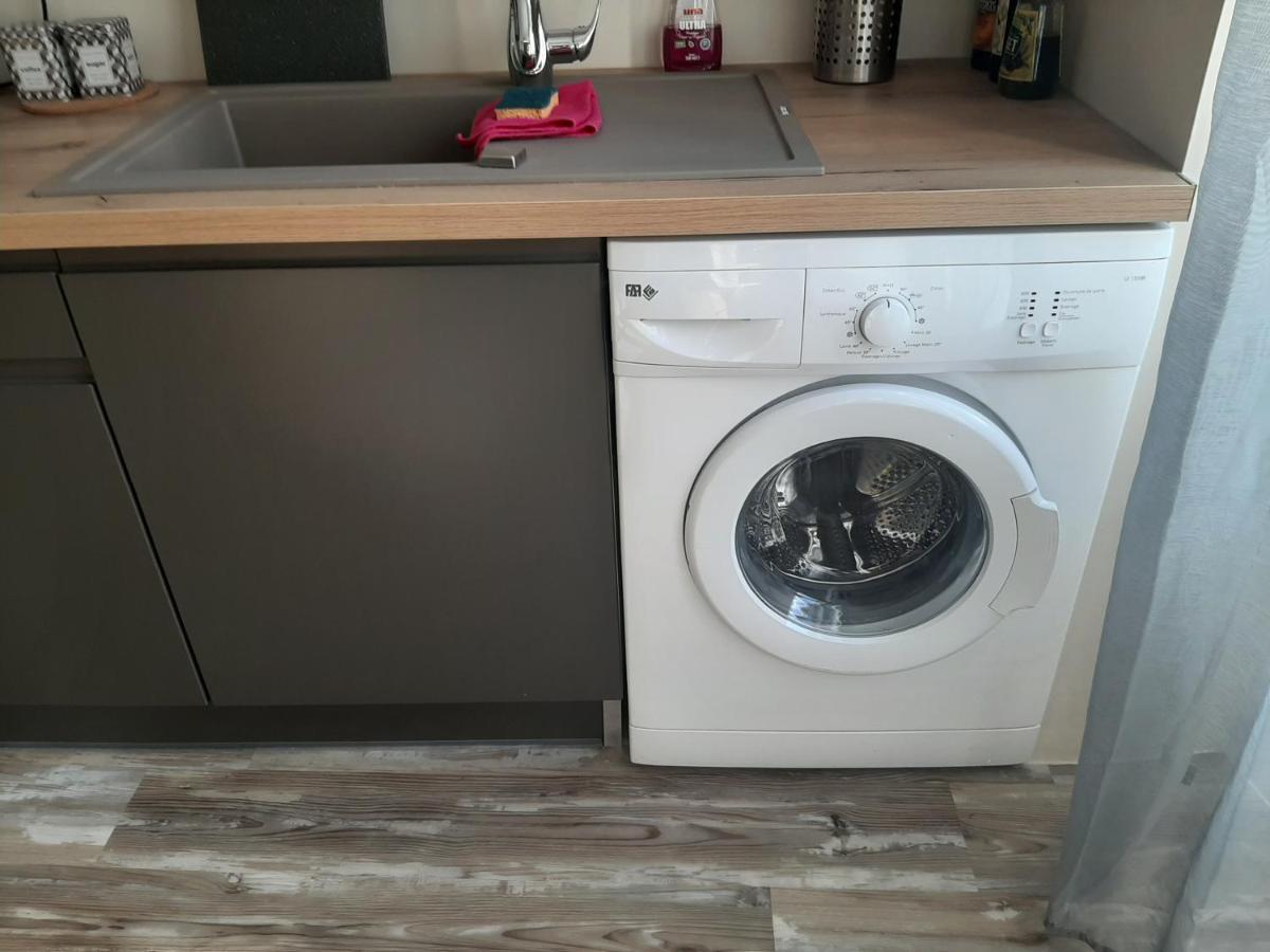 APT T2 COSY de 40 à 50 M2 Idéal pour un déplacement PRO  Les IRIS Bourg-Saint-Andéol Exterior foto