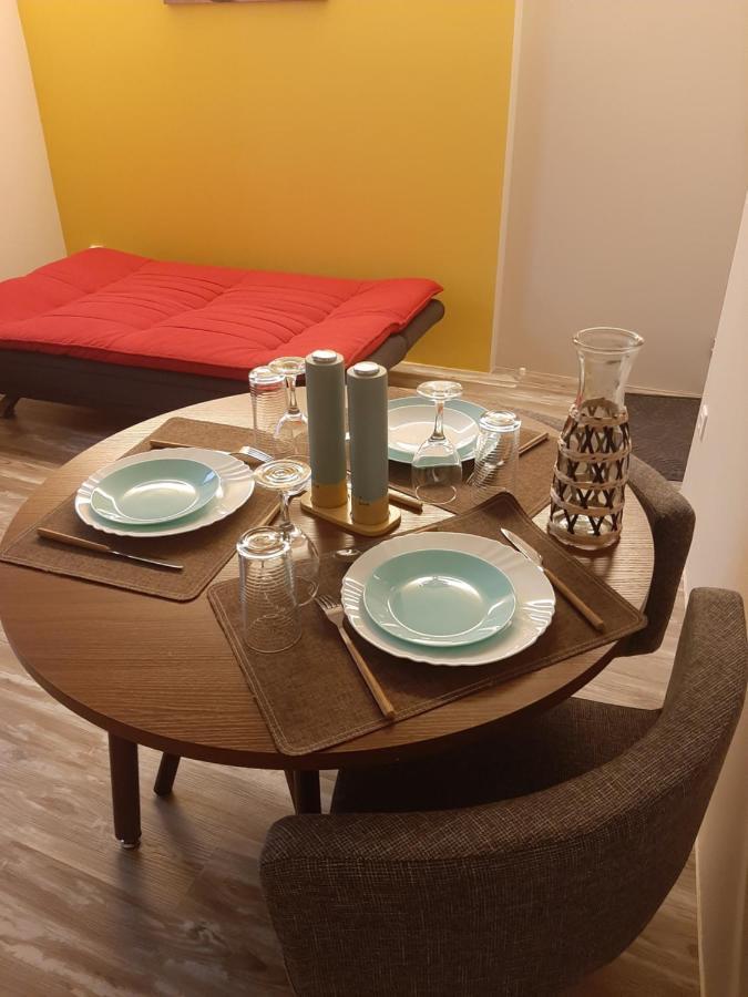 APT T2 COSY de 40 à 50 M2 Idéal pour un déplacement PRO  Les IRIS Bourg-Saint-Andéol Exterior foto
